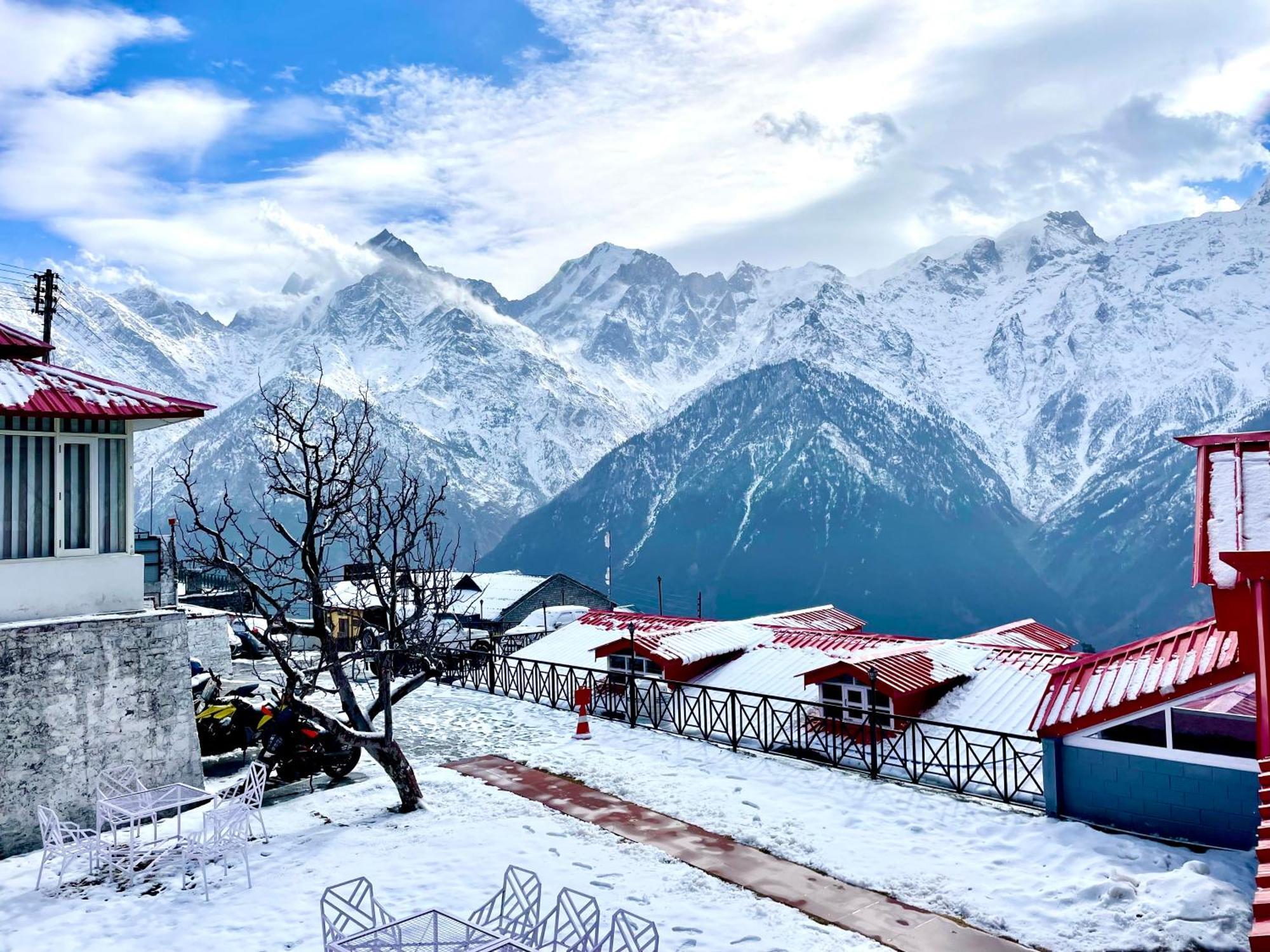 Hotel Rollingrang Kalpa Exteriör bild