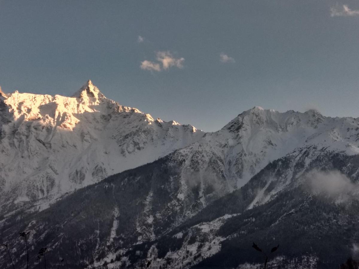 Hotel Rollingrang Kalpa Exteriör bild